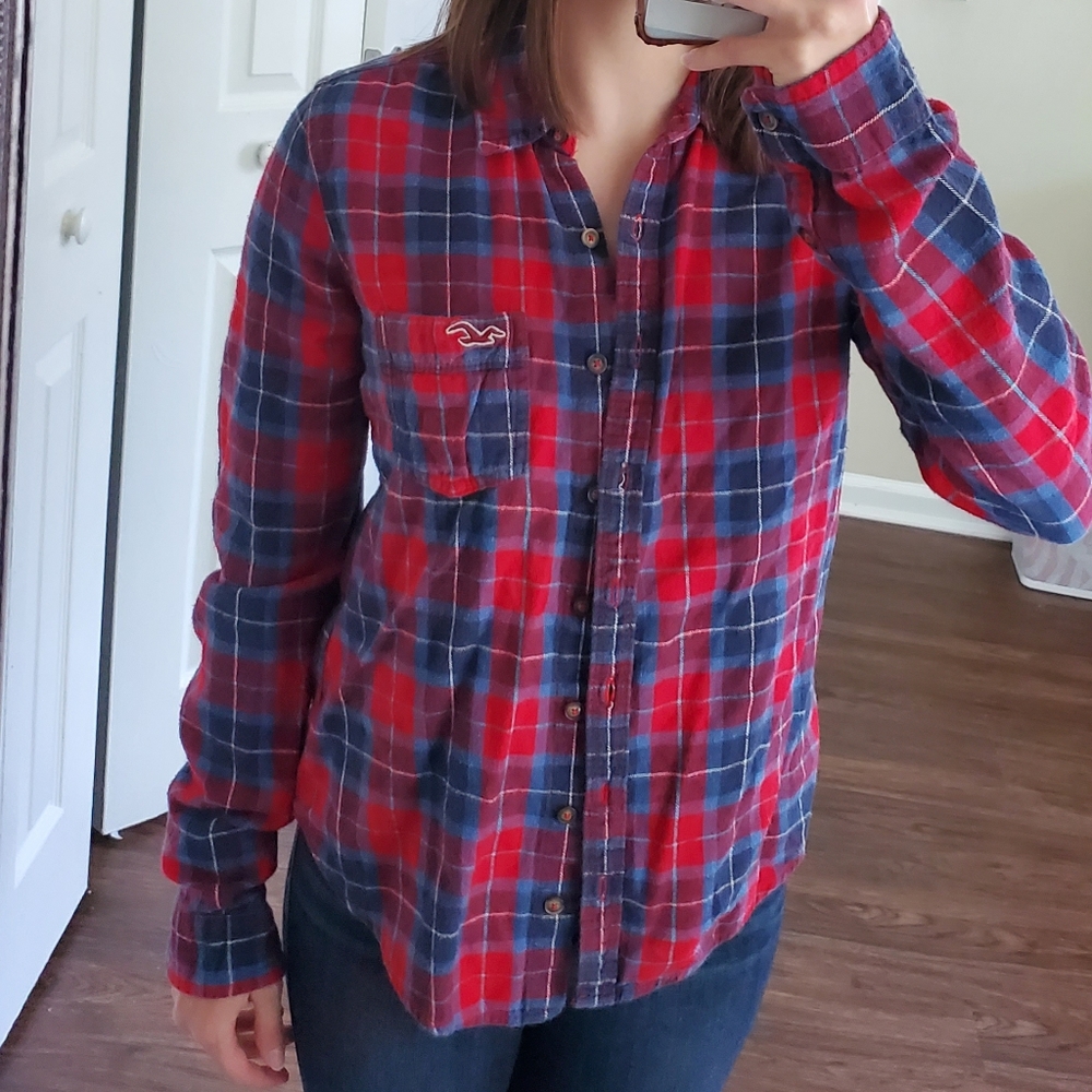 Hollister Red and Blue Plaid Flannel Long Sleeve Shirt